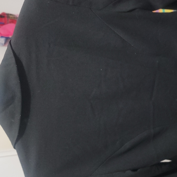 Blazer - Picture 7 of 7